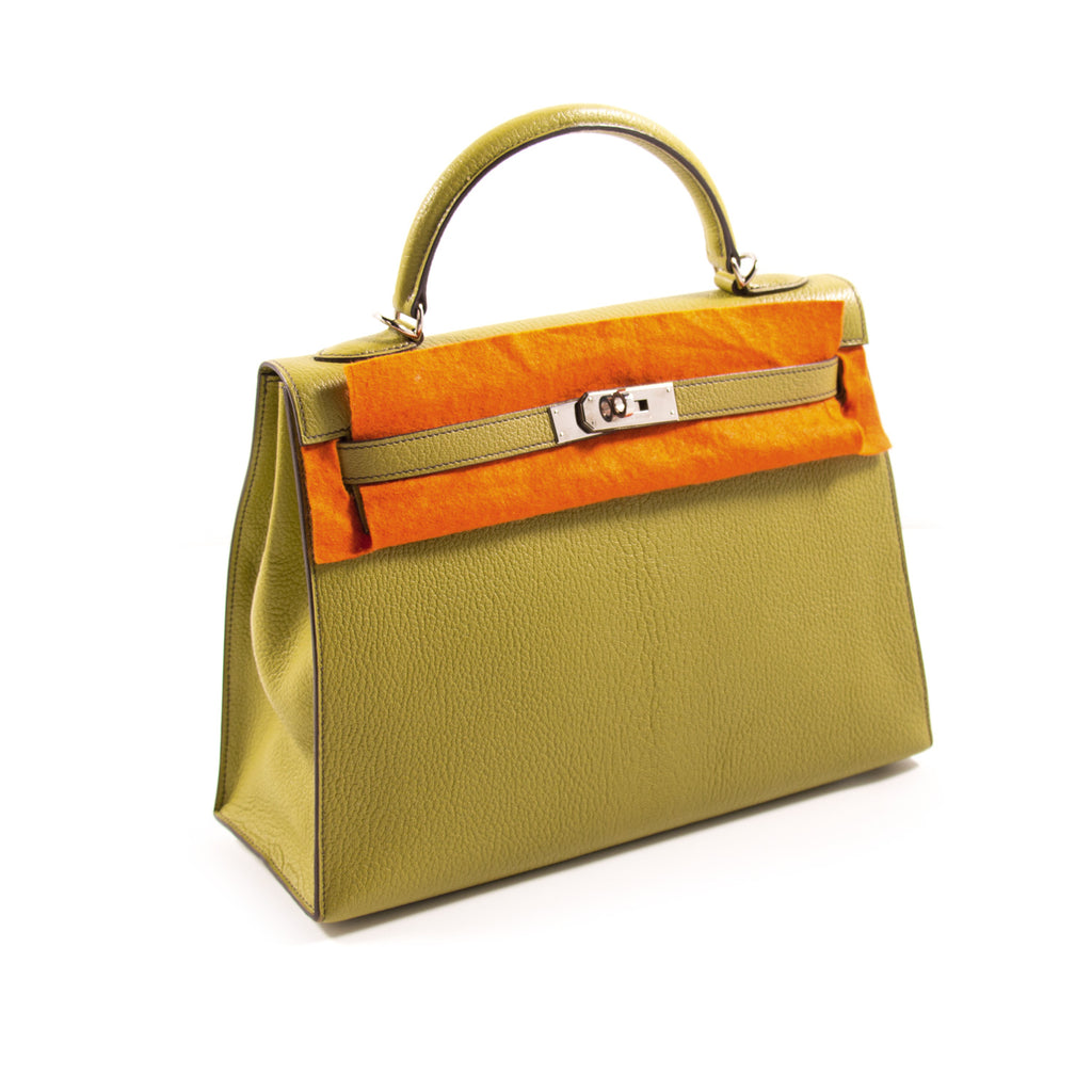 Hermès Kelly 32 Sellier Vert Anis Chevre Mysore Bags Hermès - Shop authentic new pre-owned designer brands online at Re-Vogue