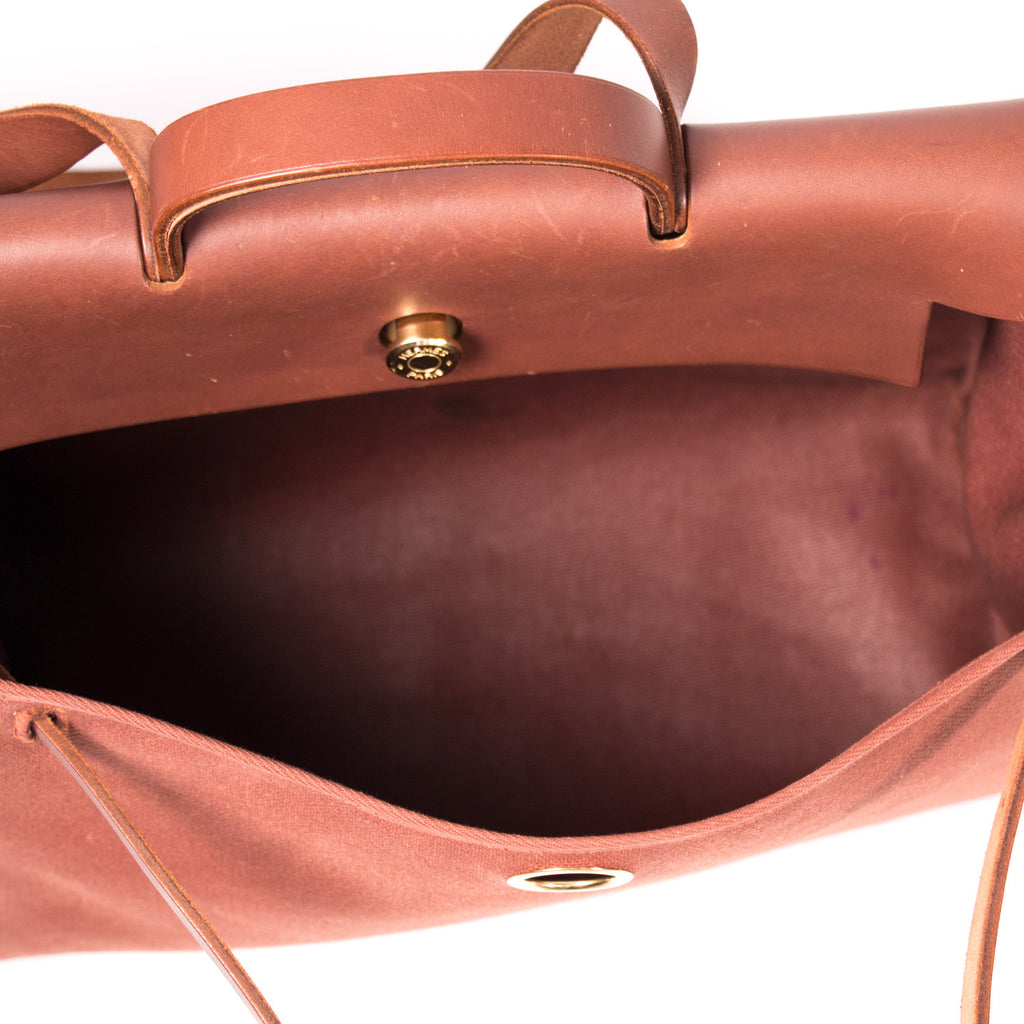 Hermes Herbag GM Bags Hermès - Shop authentic new pre-owned designer brands online at Re-Vogue