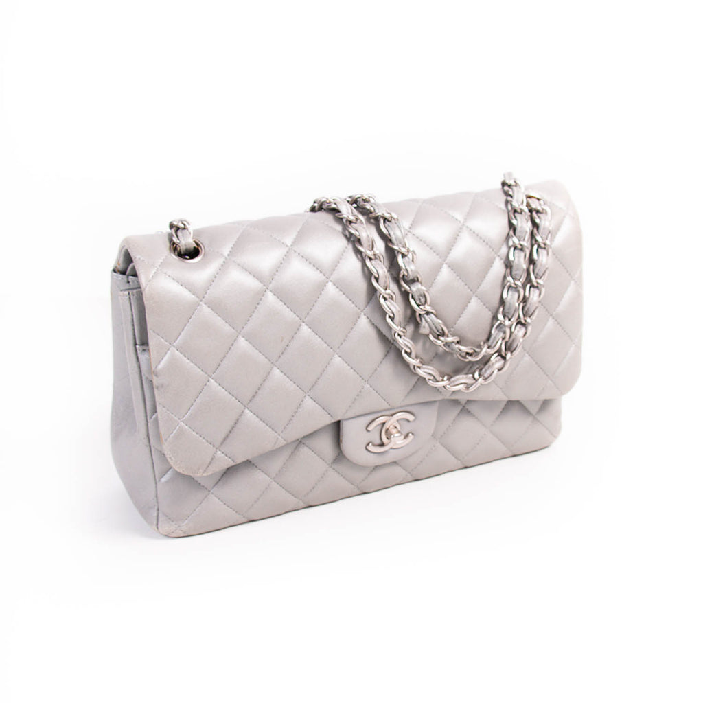 Chanel Classic Jumbo Double Flap Bag Bags Chanel - Shop authentic new pre-owned designer brands online at Re-Vogue