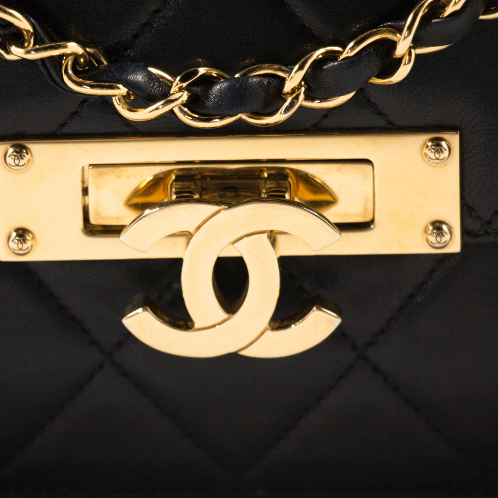 chanel gold class double cc bag