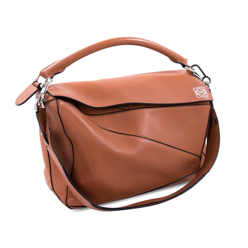 Loewe Large Puzzle Shoulder Bag Bags Loewe - Shop authentic new pre-owned designer brands online at Re-Vogue