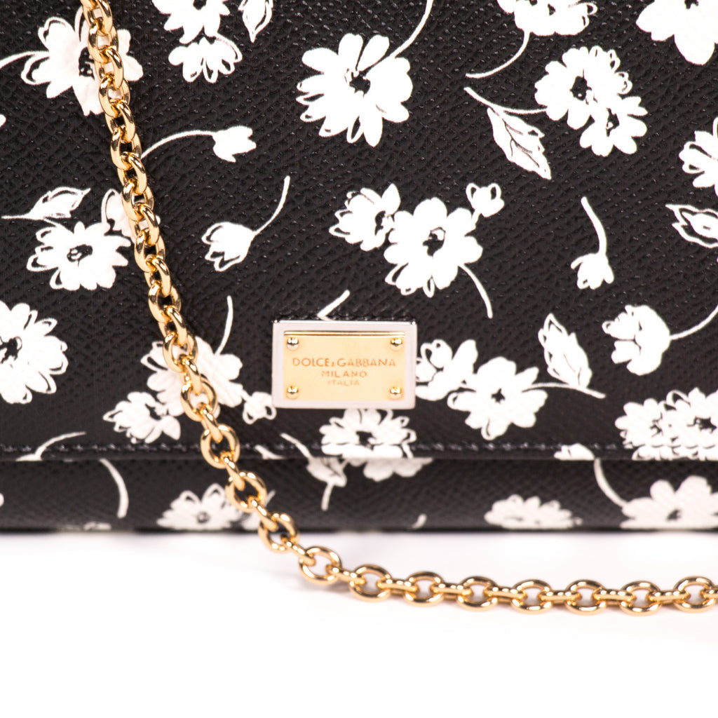 Dolce & Gabbana Mini Von Wallet Crossbody Bags Dolce & Gabbana - Shop authentic new pre-owned designer brands online at Re-Vogue