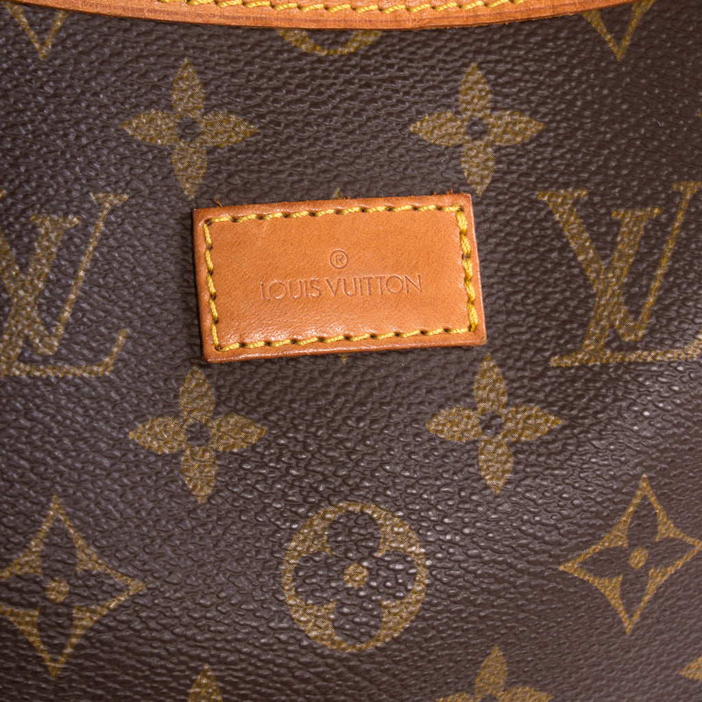 Louis Vuitton Saumur 30 Bags Louis Vuitton - Shop authentic new pre-owned designer brands online at Re-Vogue