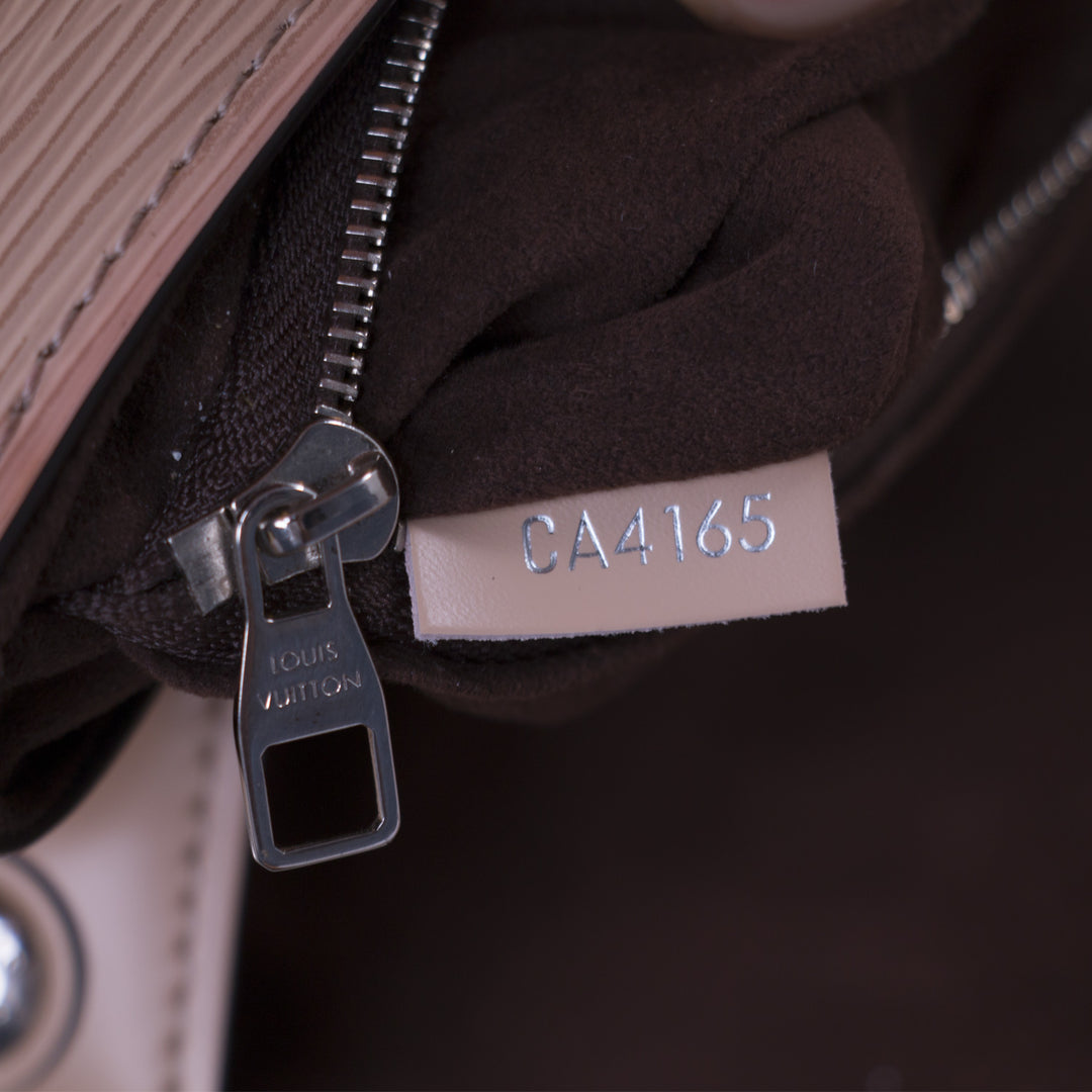 Louis Vuitton Epi Cluny BB Shoulder Bag Bags Louis Vuitton - Shop authentic new pre-owned designer brands online at Re-Vogue