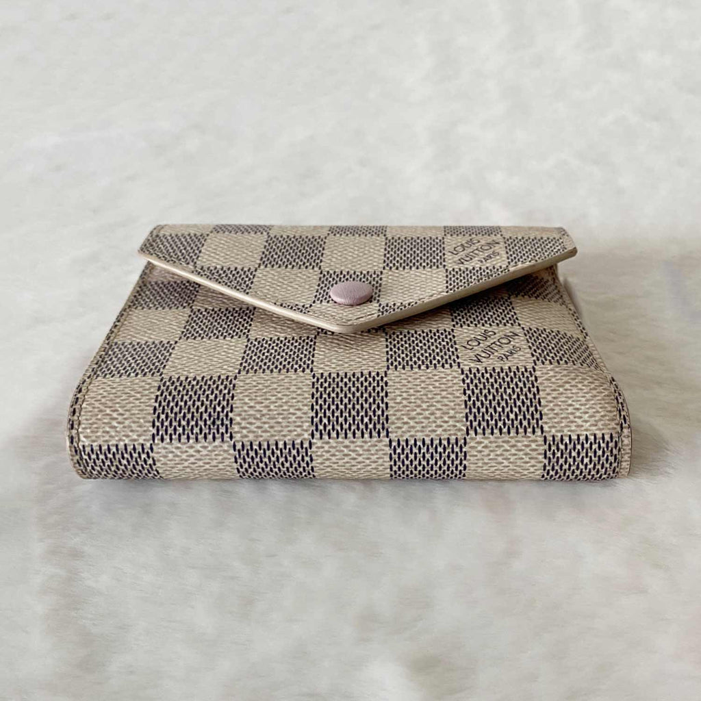 Authentic lV victorine wallet damier azur, Luxury, Bags & Wallets on  Carousell