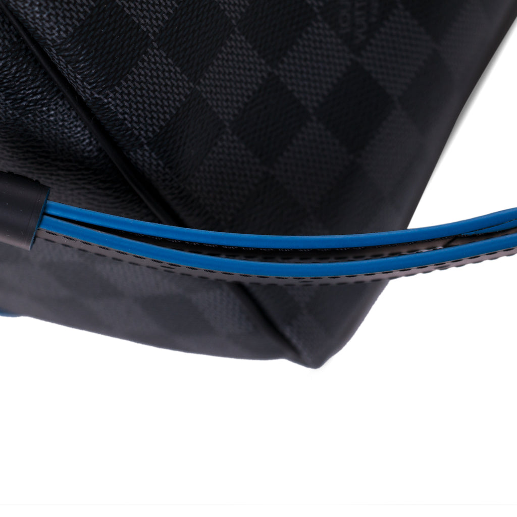 Louis Vuitton Damier Graphite Keepall 45 – Savonches