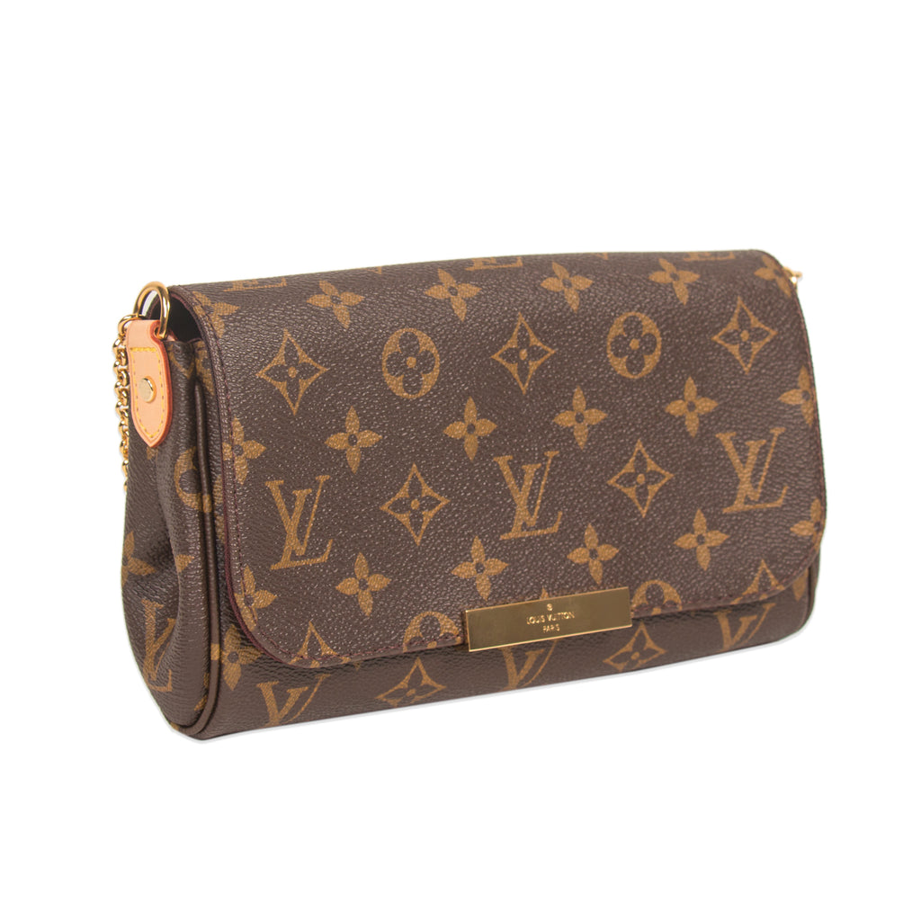 Louis Vuitton Monogram Pochette Favorite PM Bags Louis Vuitton - Shop authentic new pre-owned designer brands online at Re-Vogue