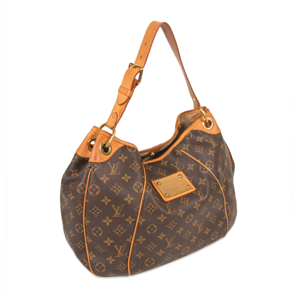 Louis Vuitton Monogram Galleria PM Bags Louis Vuitton - Shop authentic new pre-owned designer brands online at Re-Vogue