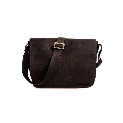 Louis Vuitton Danube Handbag Initials Epi Leather PPM - ShopStyle Messenger  Bags