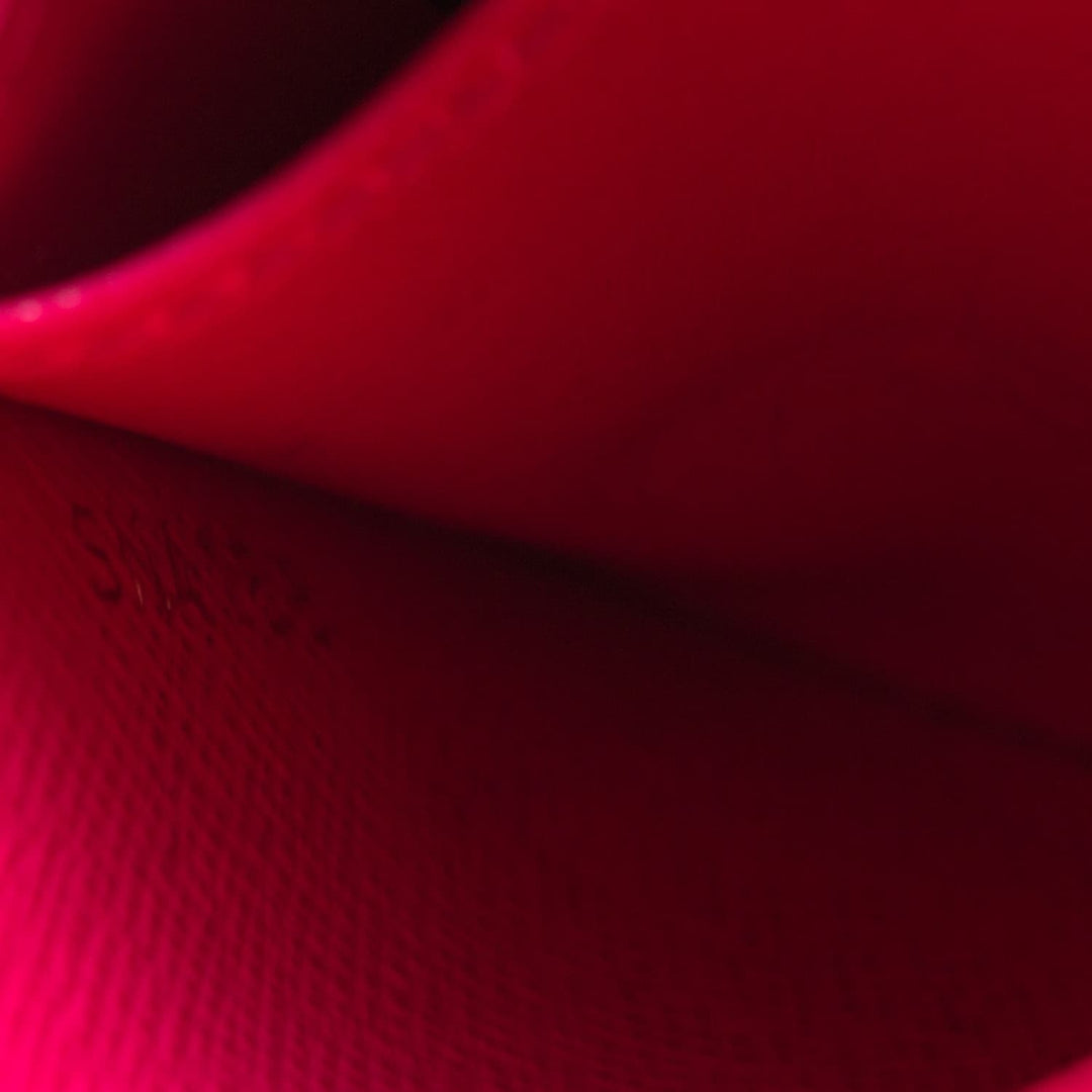 Louis Vuitton Zippy Coin Purse Accessories Louis Vuitton - Shop authentic new pre-owned designer brands online at Re-Vogue