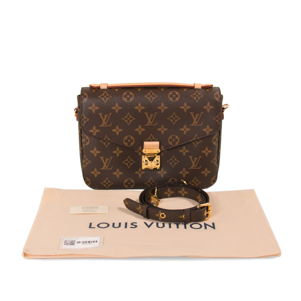 Louis Vuitton Monogram Pochette Metis Bags Louis Vuitton - Shop authentic new pre-owned designer brands online at Re-Vogue