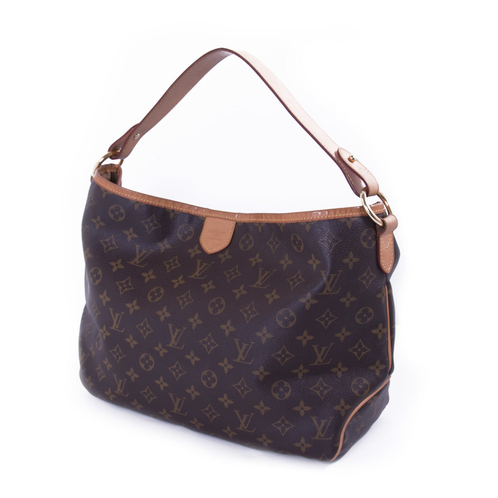 Shop authentic Louis Vuitton Pégase 55 at revogue for just USD