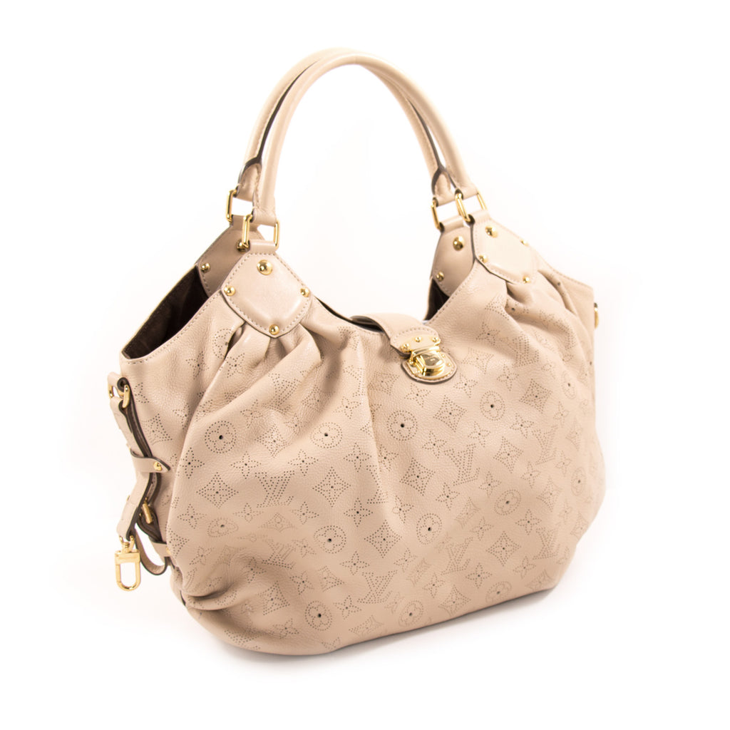 Louis Vuitton Monogram Mahina XL Hobo - White Hobos, Handbags - LOU793623