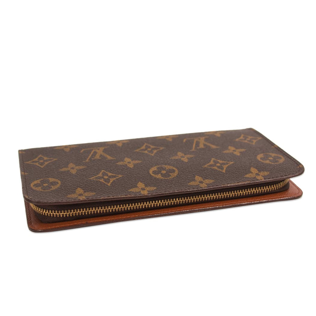 Shop authentic Louis Vuitton Monogram Zippy Wallet at revogue for