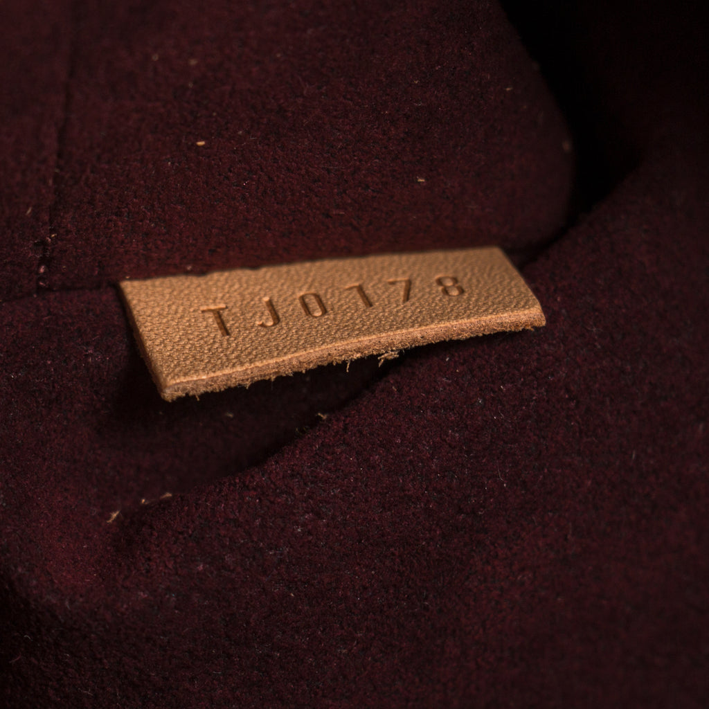 Louis Vuitton Monogram Montaigne GM Bags Louis Vuitton - Shop authentic new pre-owned designer brands online at Re-Vogue