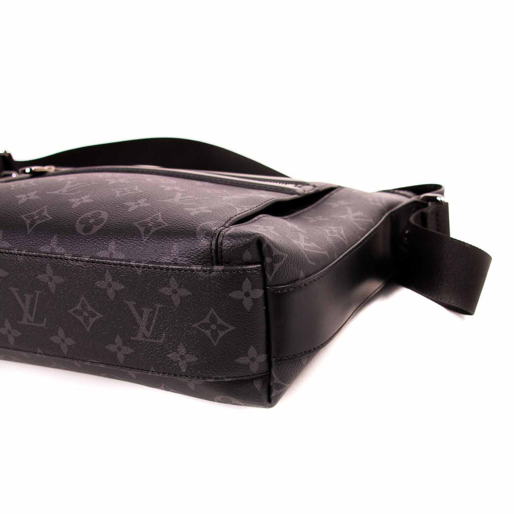 Louis Vuitton 2018 Monogram Eclipse Odyssey Messenger PM - Black Messenger  Bags, Bags - LOU190425