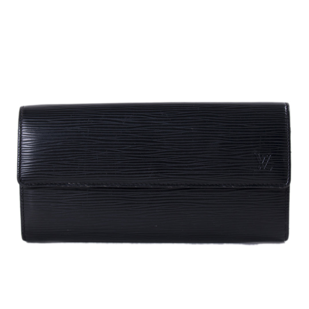 Louis Vuitton Black Epi Leather Sarah Wallet Accessories Louis Vuitton - Shop authentic new pre-owned designer brands online at Re-Vogue