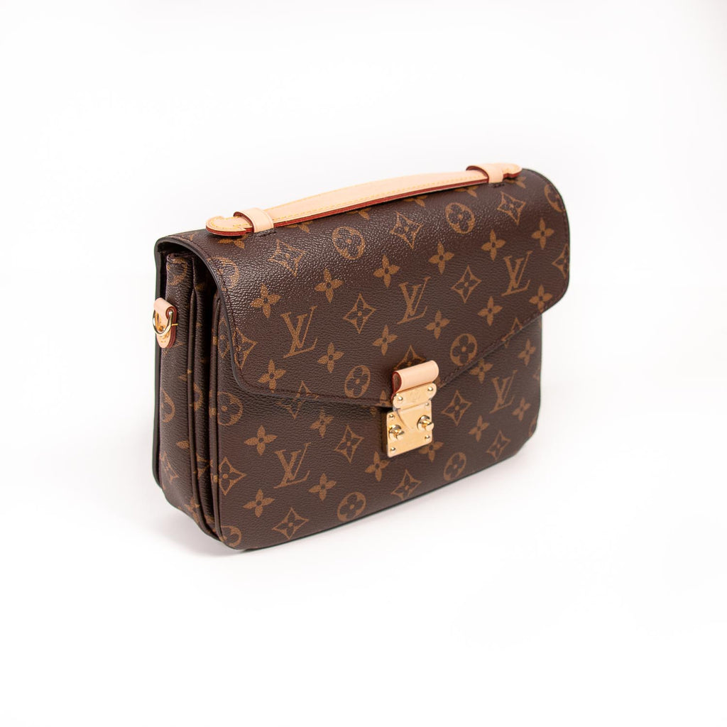 Louis Vuitton Monogram Pochette Metis Bags Louis Vuitton - Shop authentic new pre-owned designer brands online at Re-Vogue