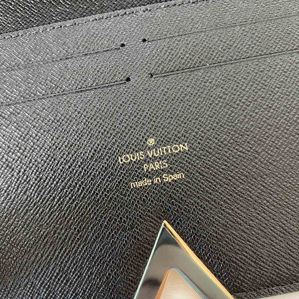 Louis Vuitton Cherry Monogram Kimono Wallet ref.659374 - Joli Closet