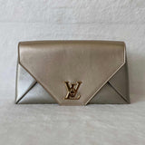 LOUIS VUITTON Metallic Calfskin Love Note Gold 326017