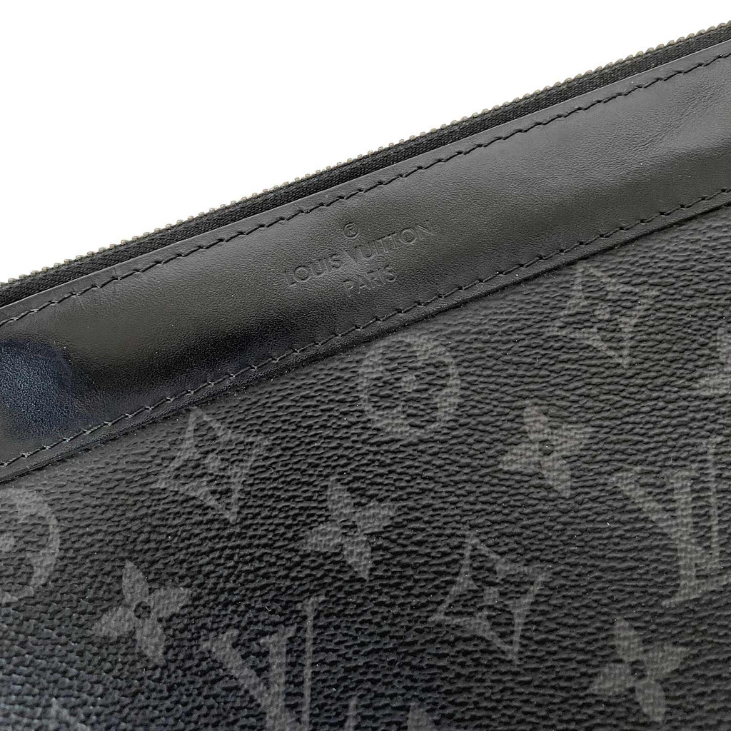 Louis Vuitton Pochette Apollo Limited Edition Upside Down Monogram Ink GM -  ShopStyle Clutches