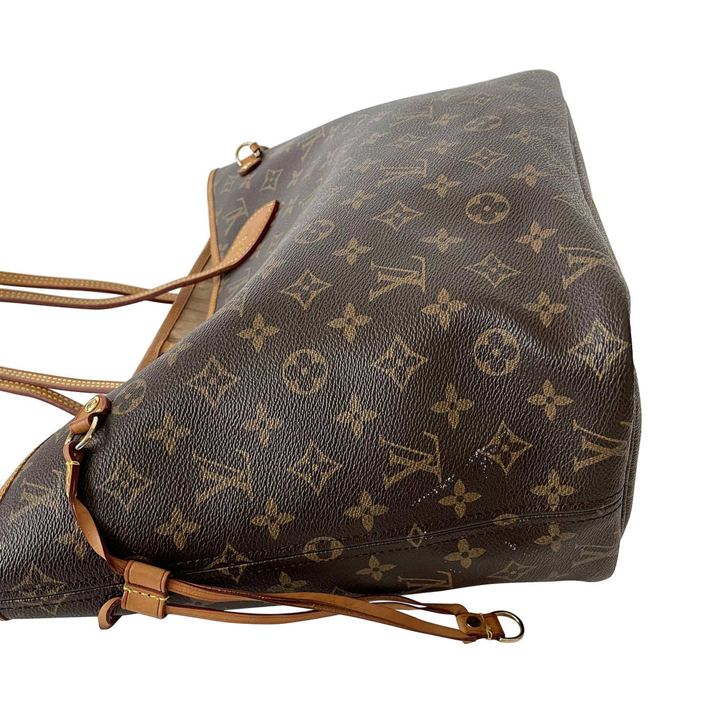 Shop authentic Louis Vuitton Monogram Neverfull MM at revogue for just USD  1,200.00