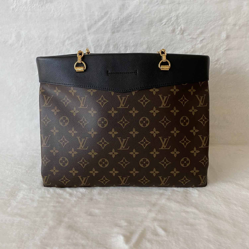 Louis Vuitton Brown, Pattern Print Monogram Pallas Chain