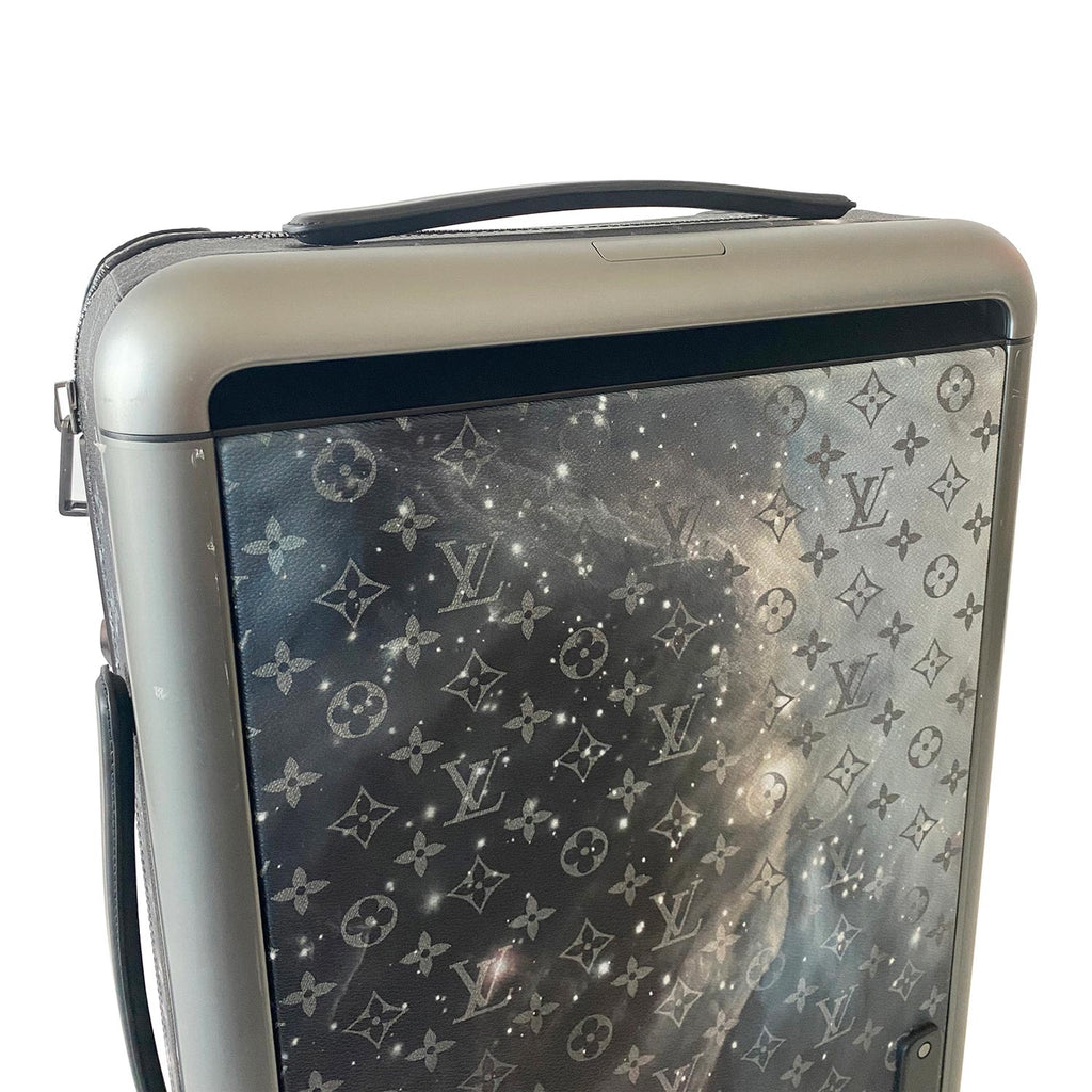 Louis Vuitton Monogram Eclipse Horizon 55 Trolley Silver Hardware, 2022  Available For Immediate Sale At Sotheby's