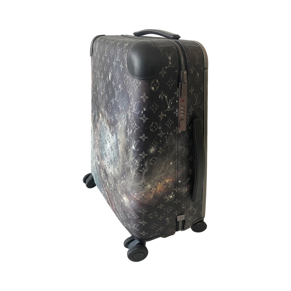 Louis Vuitton Black Monogram Fabric Horizon Soft 55 Rolling Suitcase -  Yoogi's Closet