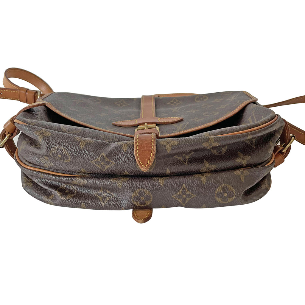 LOUIS VUITTON Monogram Saumur 30 35869