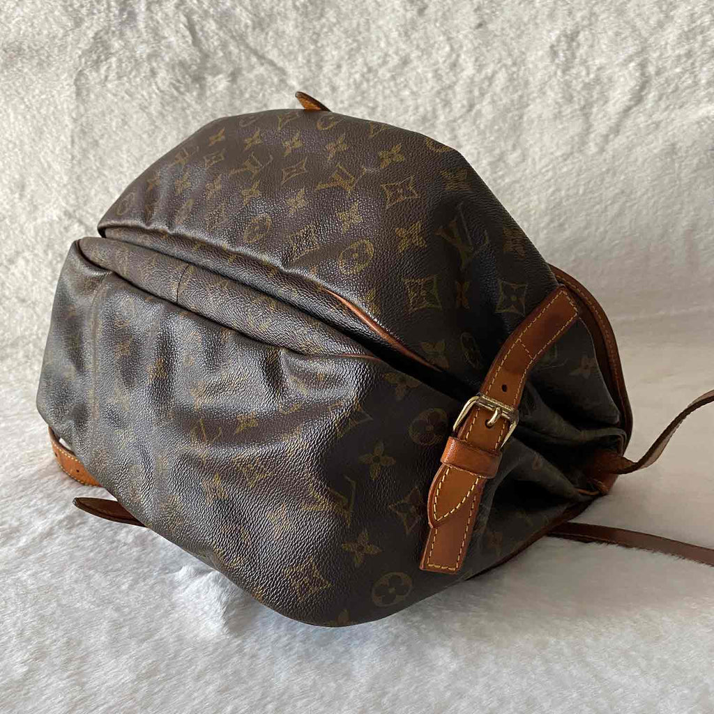 Louis Vuitton Monogram Saumur 35