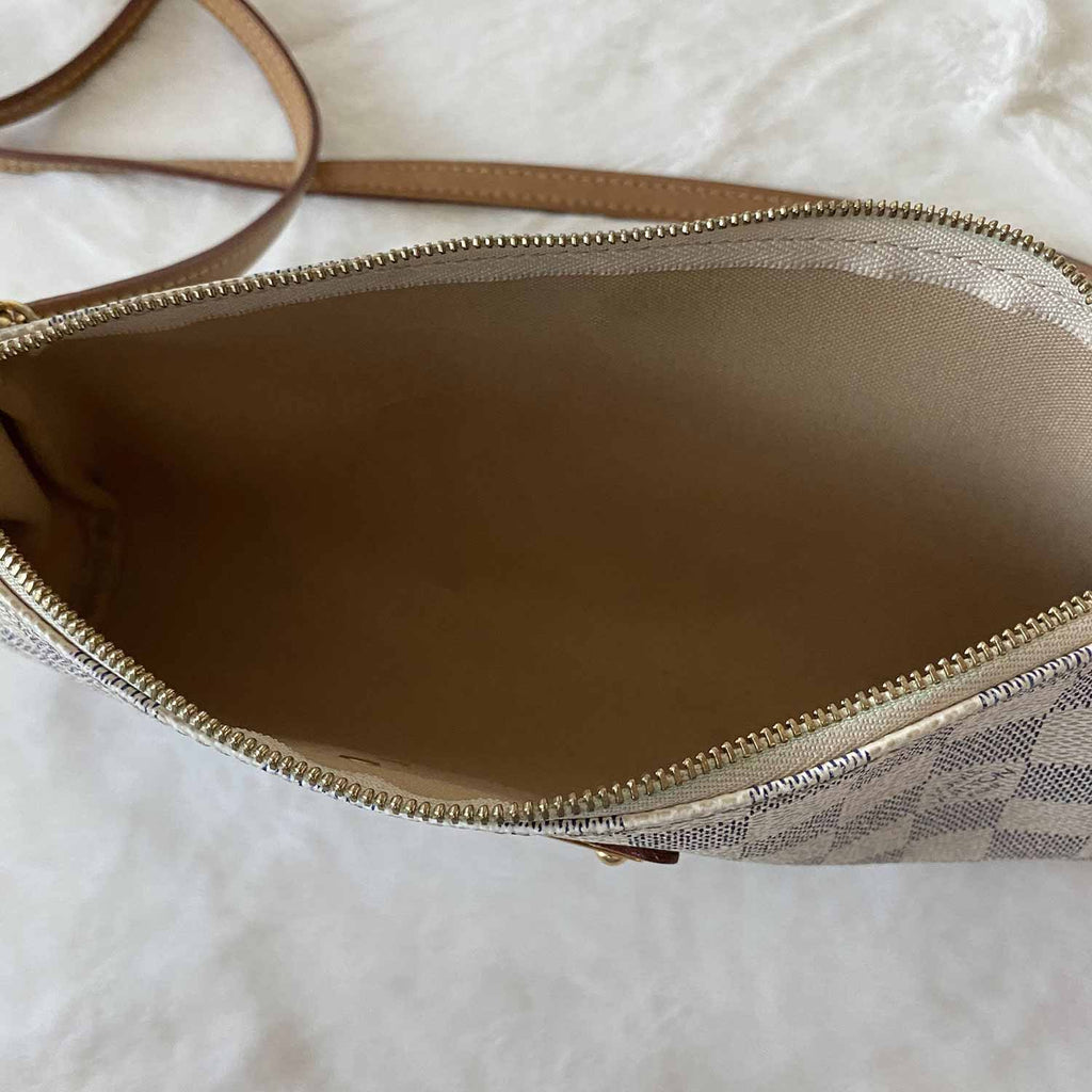 Louis Vuitton Damier Azur Eva Clutch