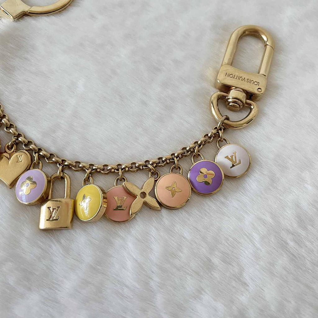 Louis Vuitton Logo Charm Pastilles Gold and Pastels – Mightychic