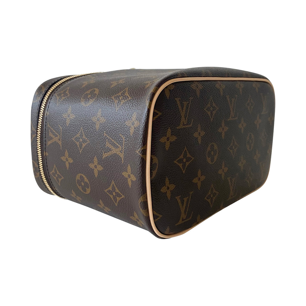 Nice BB Toiletry Bag Monogram Canvas - Travel M42265