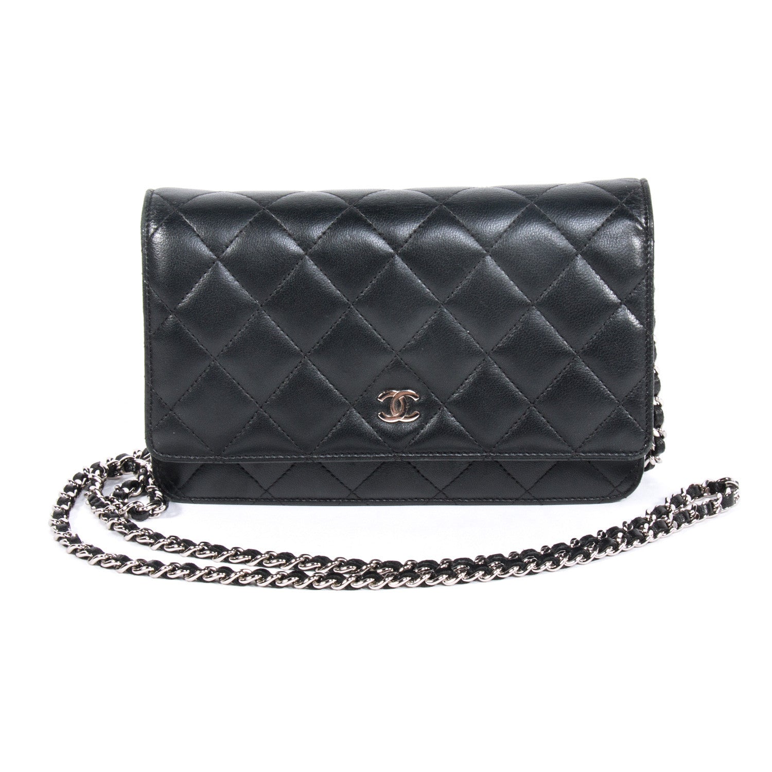 Shop authentic Chanel Quilted Chain Wallet at revogue for just USD