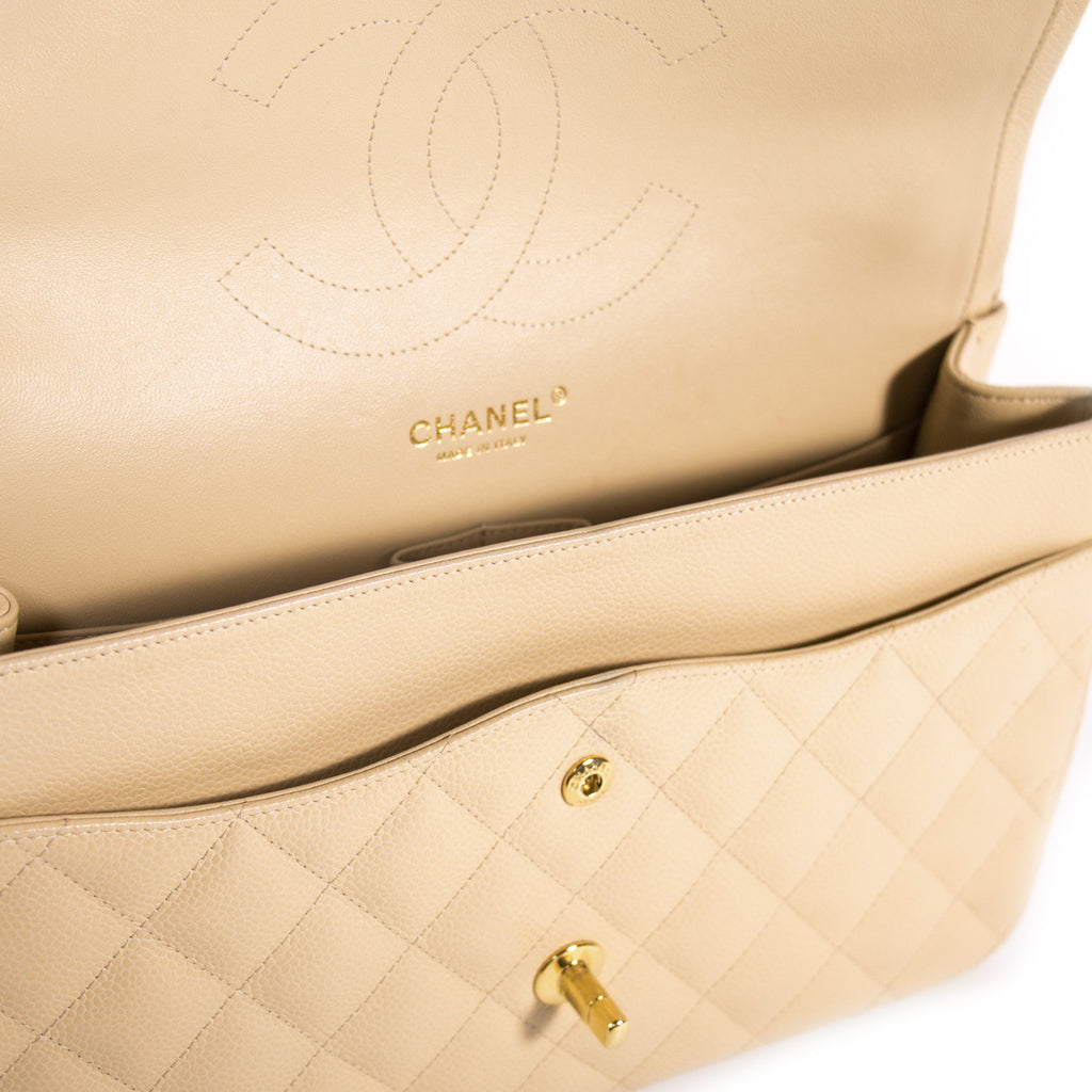 Chanel Caviar Classic Jumbo Double Flap Bag Bags Chanel - Shop authentic new pre-owned designer brands online at Re-Vogue