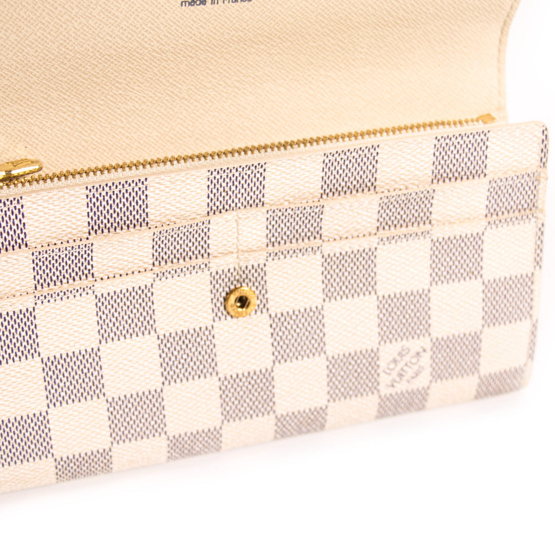 Louis Vuitton Damier Azur Sarah Wallet Accessories Louis Vuitton - Shop authentic new pre-owned designer brands online at Re-Vogue