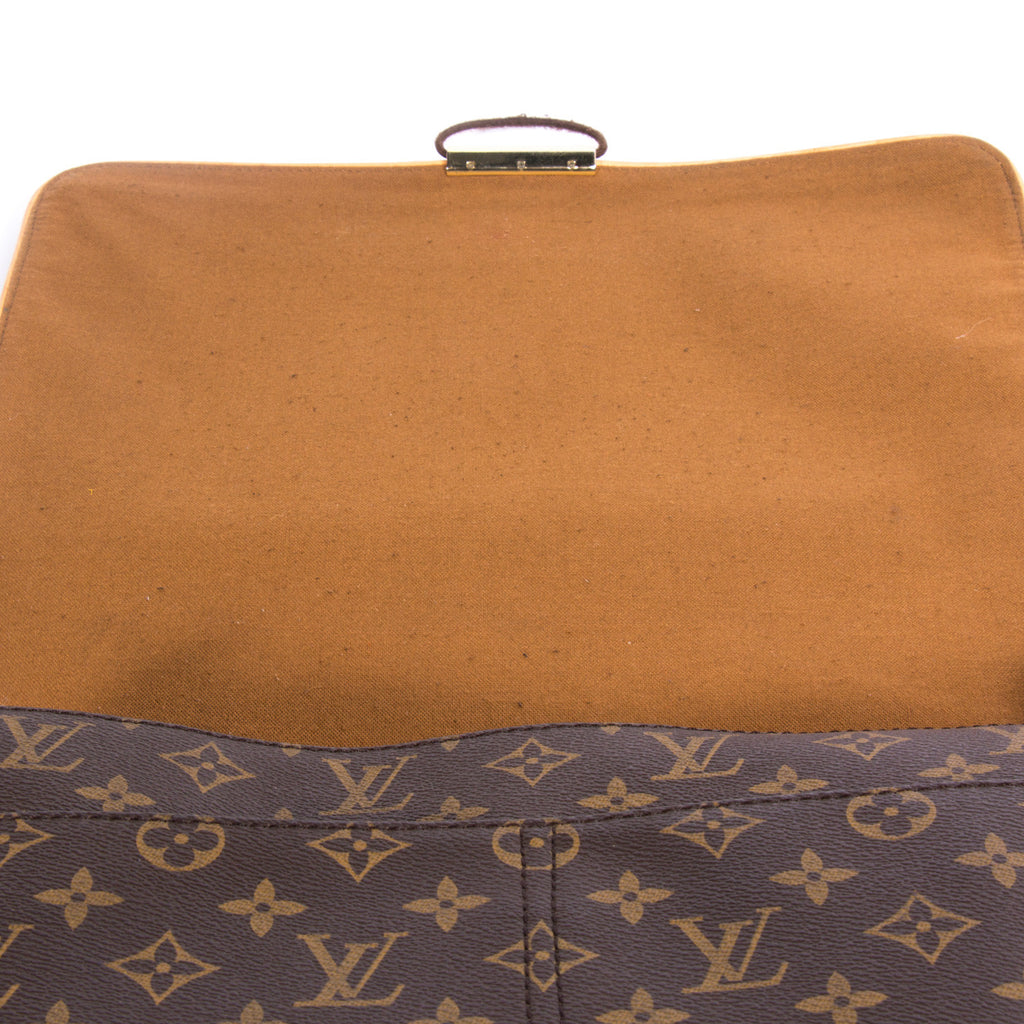Louis Vuitton Abbesses Messenger Bag - revogue
