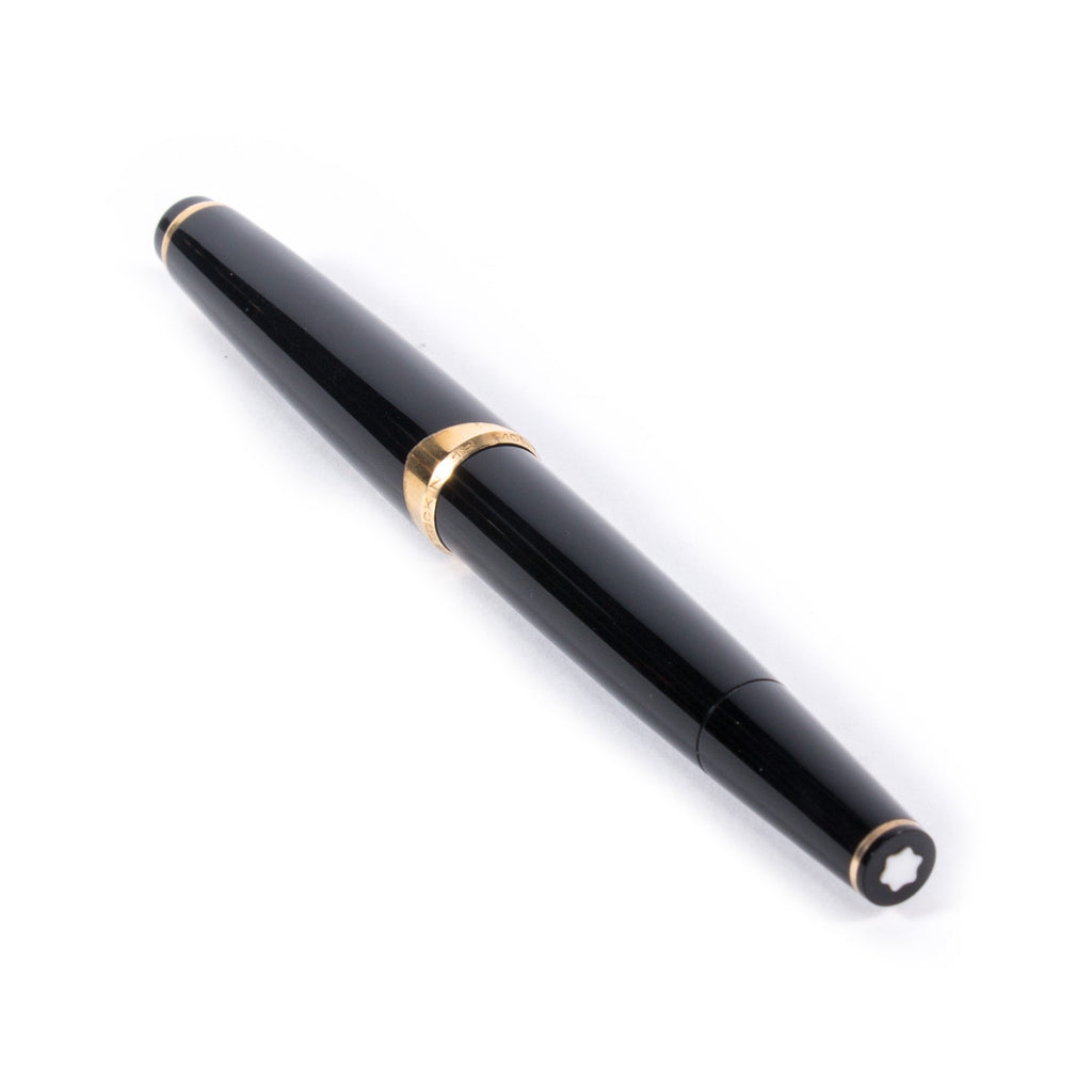 Montblanc Meisterstück Fountain Pen Accessories Montblanc - Shop authentic new pre-owned designer brands online at Re-Vogue