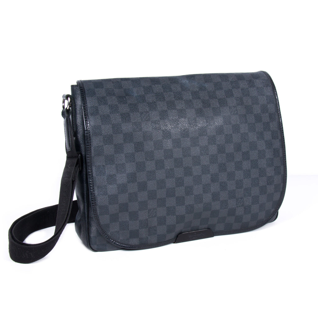 Louis Vuitton Vintage - Damier Graphite Daniel MM Bag - Grey - Fabric and  Leather Handbag - Luxury High Quality - Avvenice