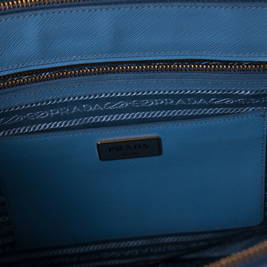 Prada Galleria Lux Medium Double Zip Tote Bags Prada - Shop authentic new pre-owned designer brands online at Re-Vogue
