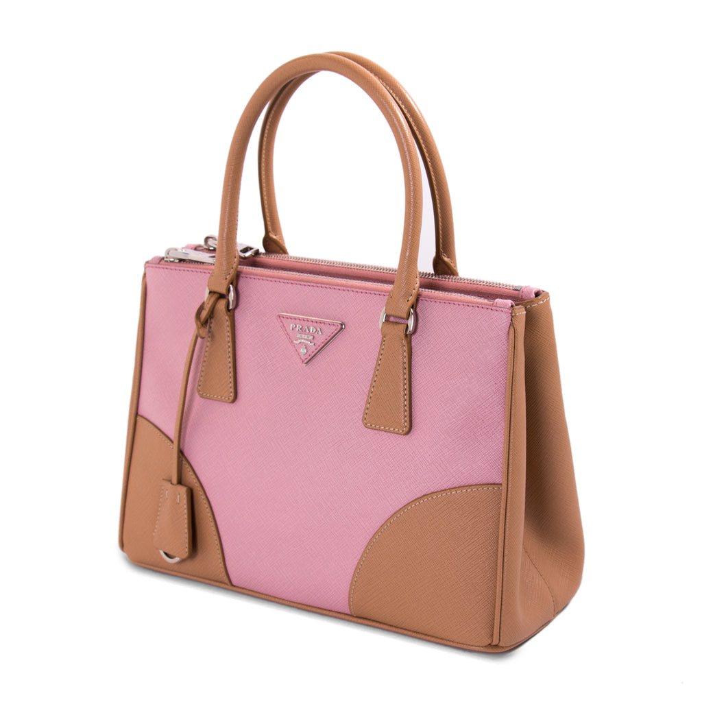 Prada Saffiano Lux Galleria Double Zip Tote Bags Prada - Shop authentic new pre-owned designer brands online at Re-Vogue