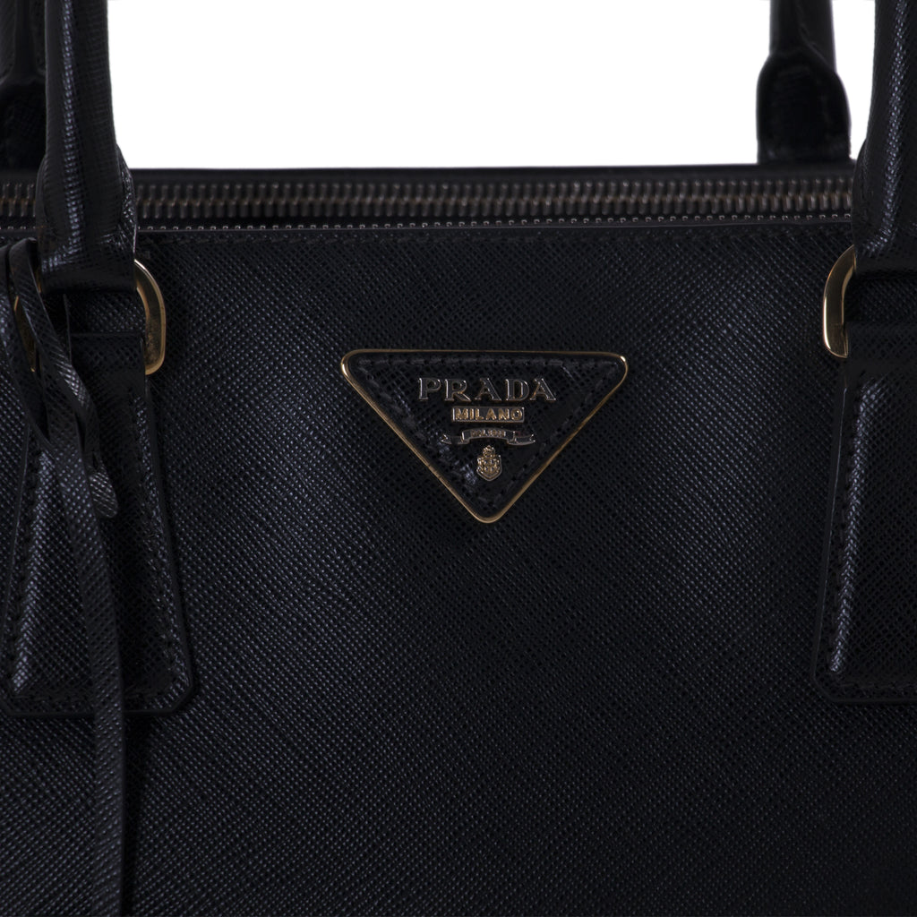 Prada Saffiano Lux Medium Double Zip Tote Bags Prada - Shop authentic new pre-owned designer brands online at Re-Vogue