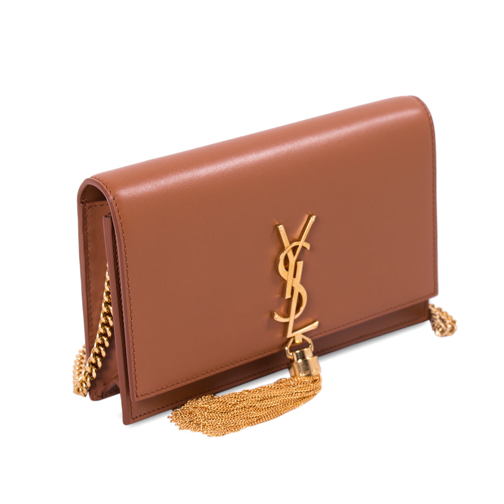 Shop authentic Saint Laurent Kate Tassel Small Shoulder Bag at revogue for  just USD 1,500.00