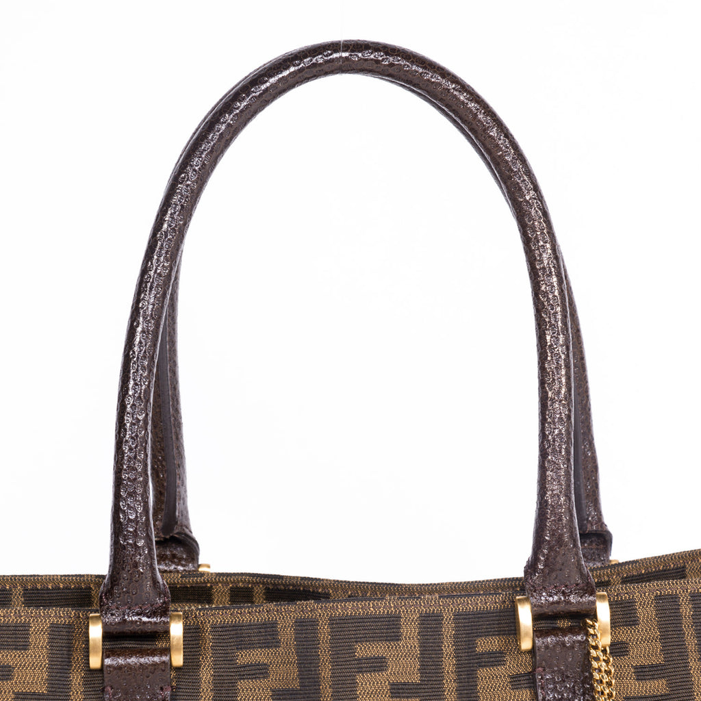 Fendi Classico No. 4 Canvas Zucca Tote Bag Bags Fendi - Shop authentic new pre-owned designer brands online at Re-Vogue