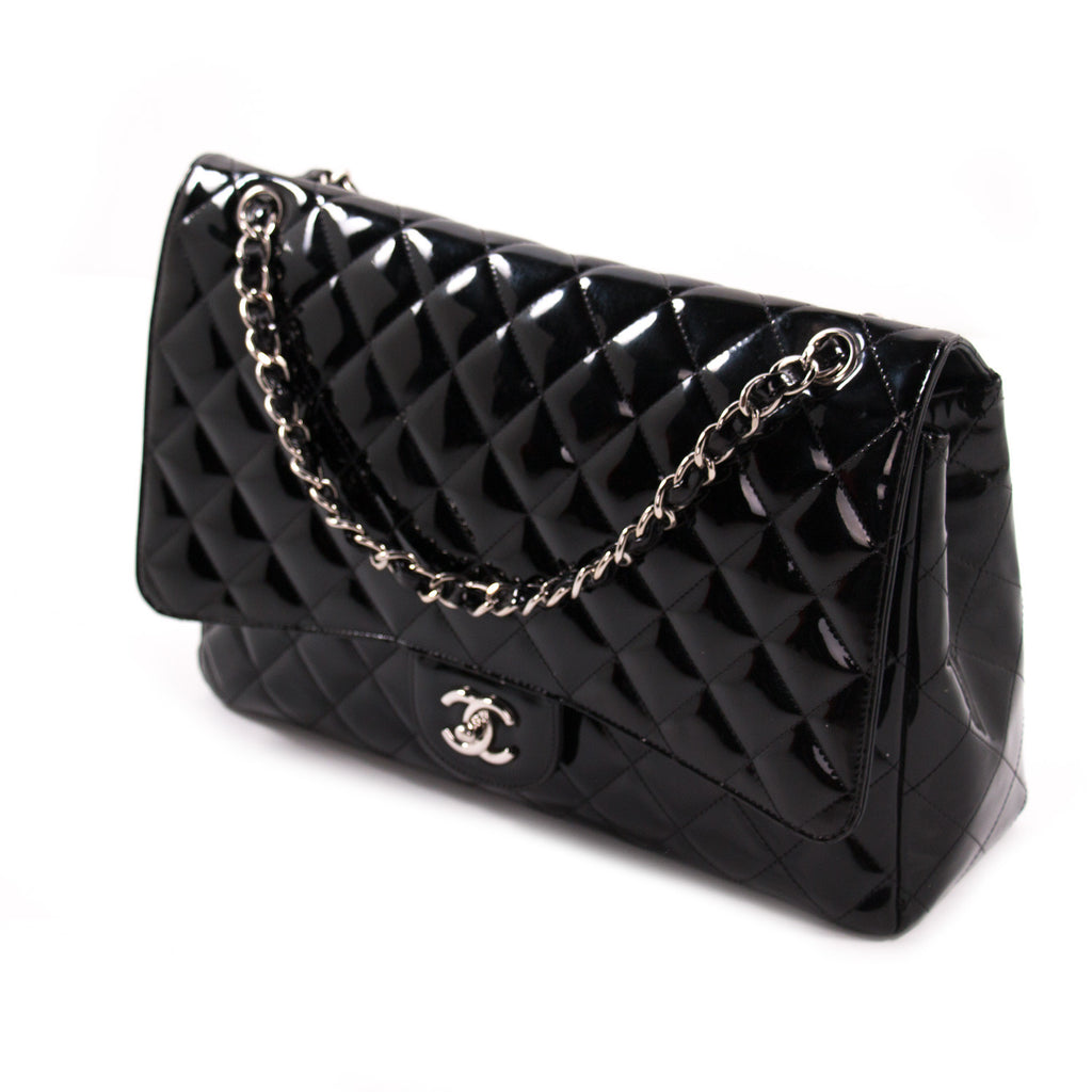 Shop authentic Chanel Classic Maxi Single Flap Bag at revogue for