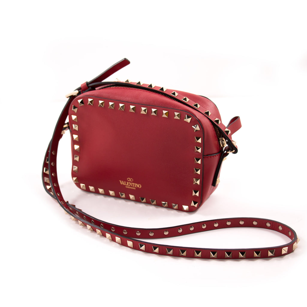 Valentino Rockstud Camera Bag Bags Valentino - Shop authentic new pre-owned designer brands online at Re-Vogue