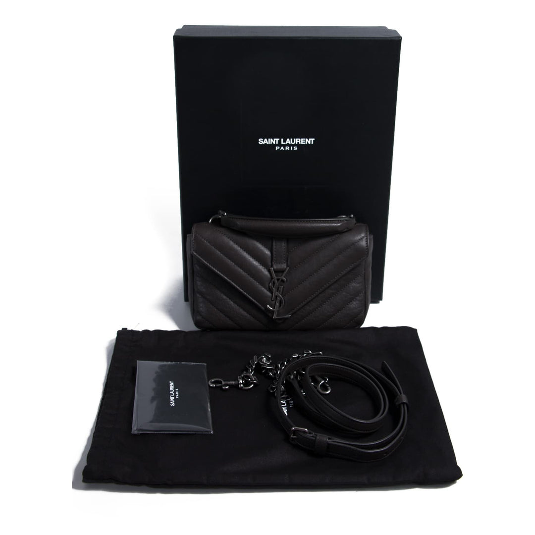 Saint Laurent Monogram College Chain Wallet Bags Yves Saint Laurent - Shop authentic new pre-owned designer brands online at Re-Vogue